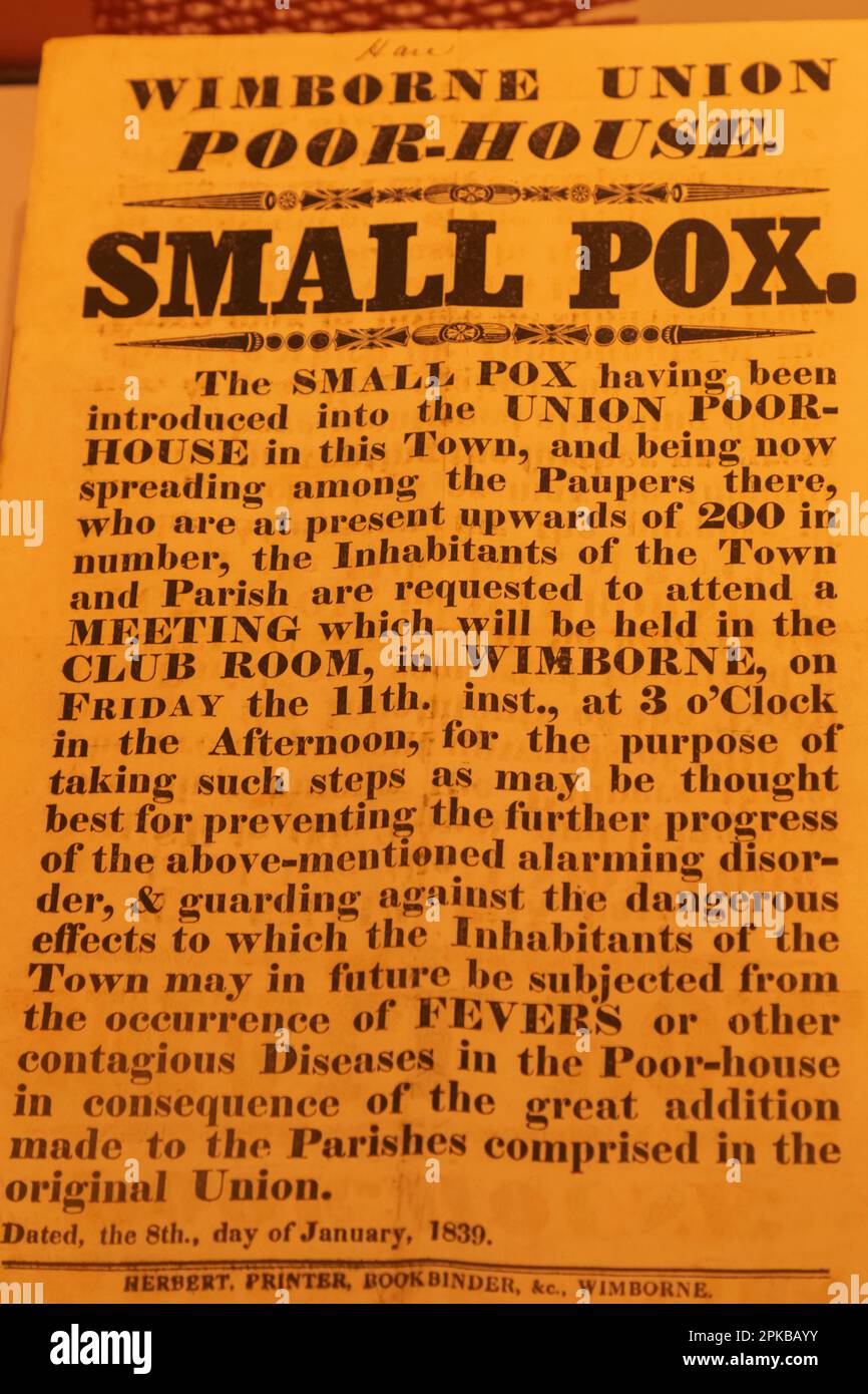 Inghilterra, Dorset, Dorchester, Dorset Museum, Historical Poster Warning of Small pox datato 1839 nella città di Wimborne Foto Stock