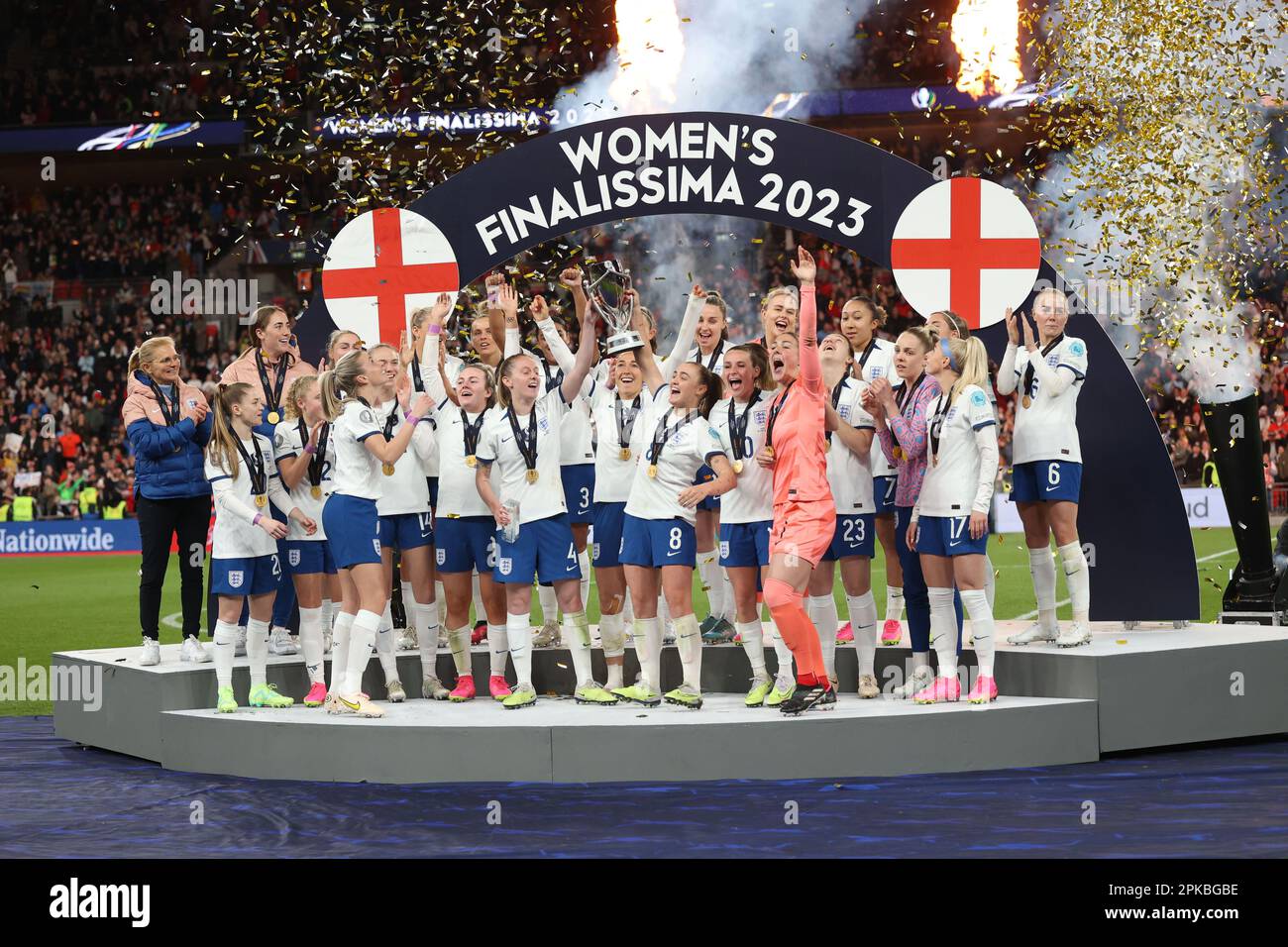 Londra, Regno Unito. 06th Apr, 2023. Inghilterra festeggia al Wembley Stadium di Londra, Regno Unito, il 6th aprile 2023, la partita di Finalissima femminile UEFA Inghilterra/Brasile 2023. Credit: Paul Marriott/Alamy Live News Foto Stock