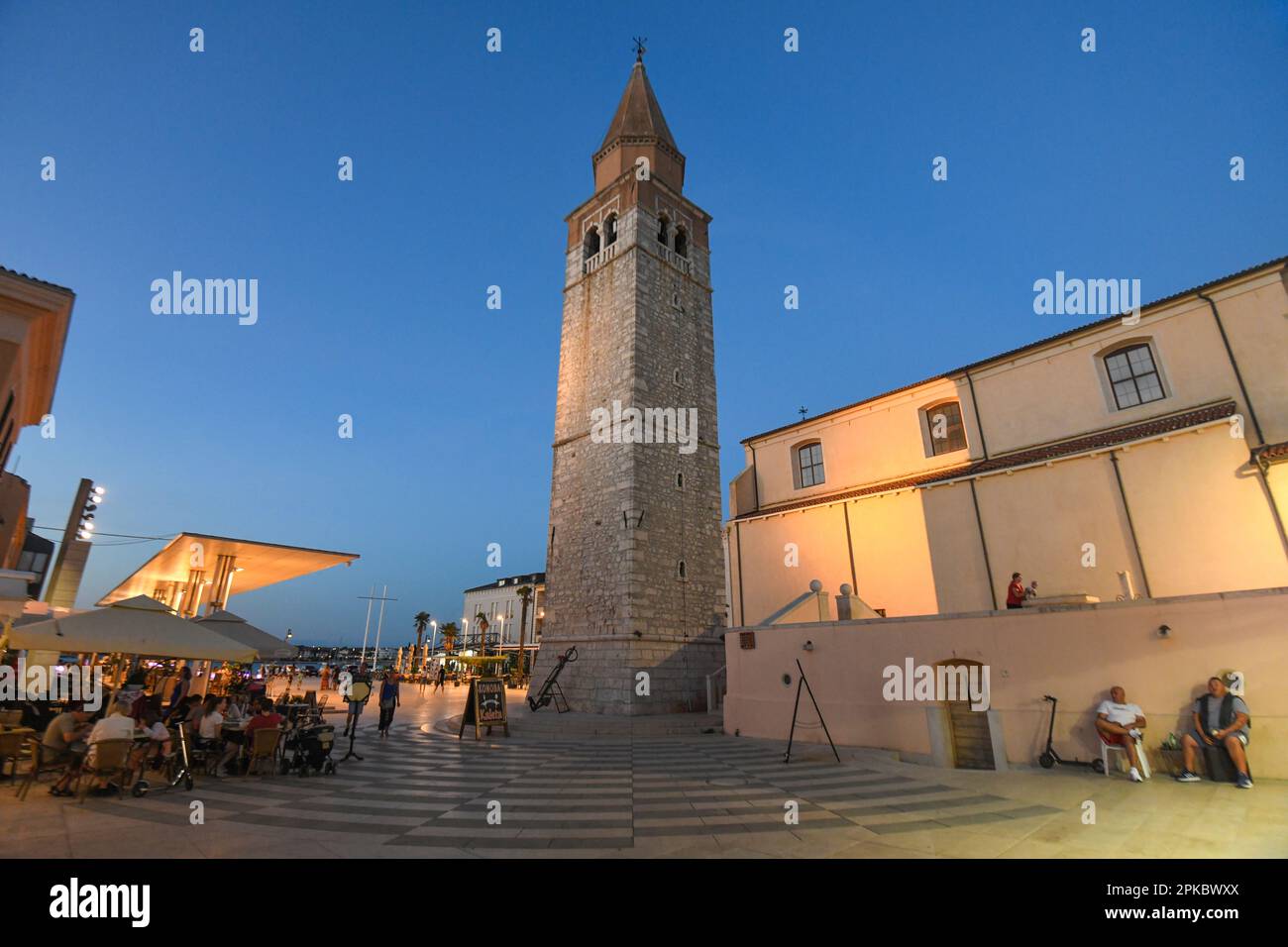 Umago: Piazza della libertà (Trg slobode / Piazza libera). Croazia Foto Stock