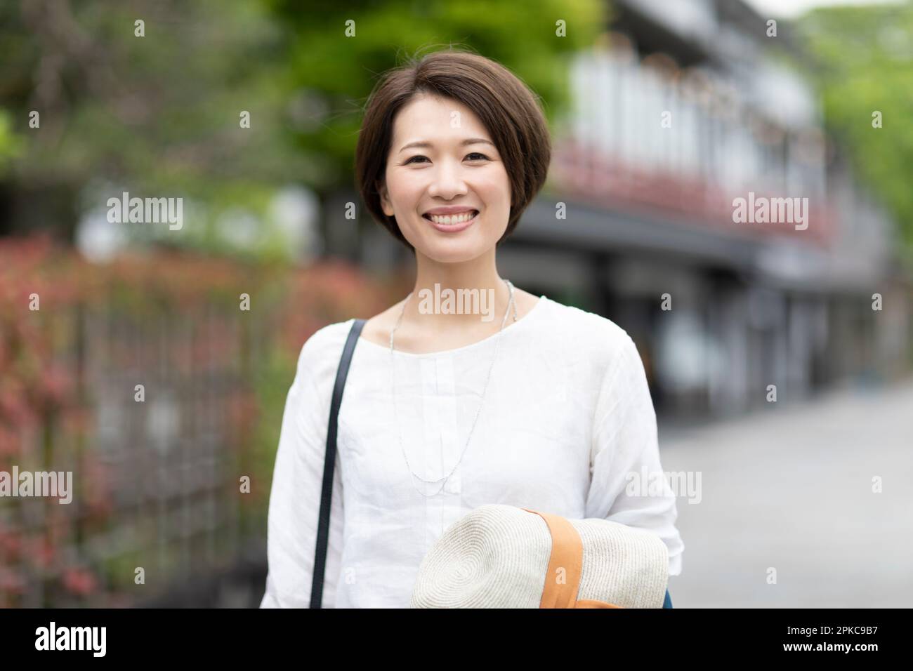 Donne che visitano Foto Stock