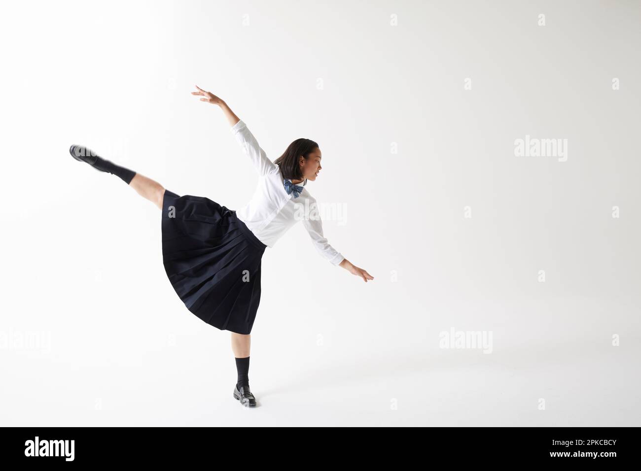 Ragazze di scuola superiore che ballano Foto Stock