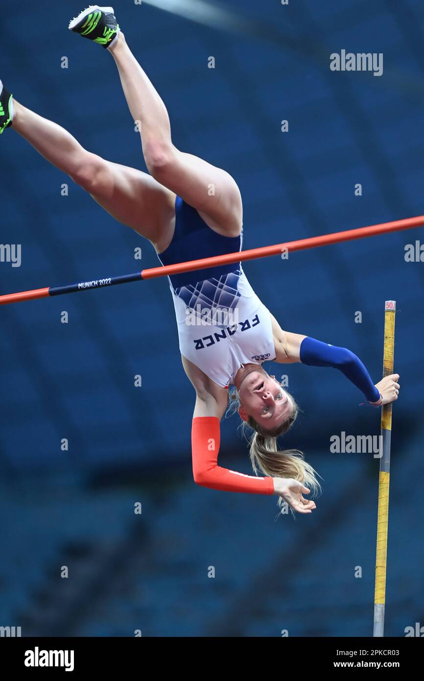 Margot Chevrier (Francia). Pole volta donne. Campionato europeo di Monaco 2022. Foto Stock