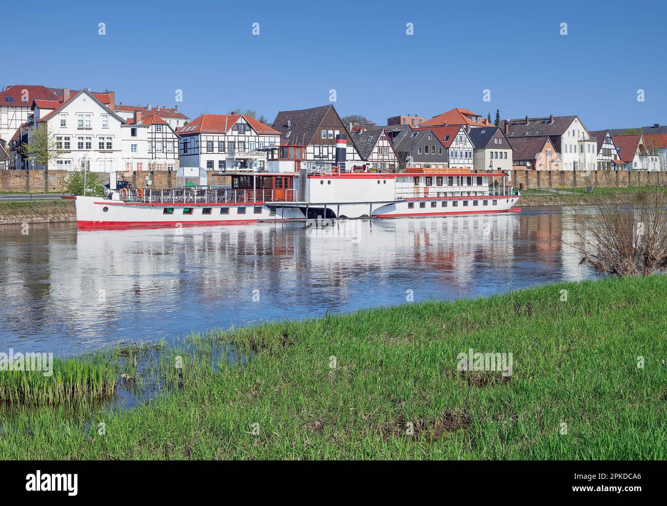 Minden at Weser River, Weserbergland Region, Germania Foto Stock