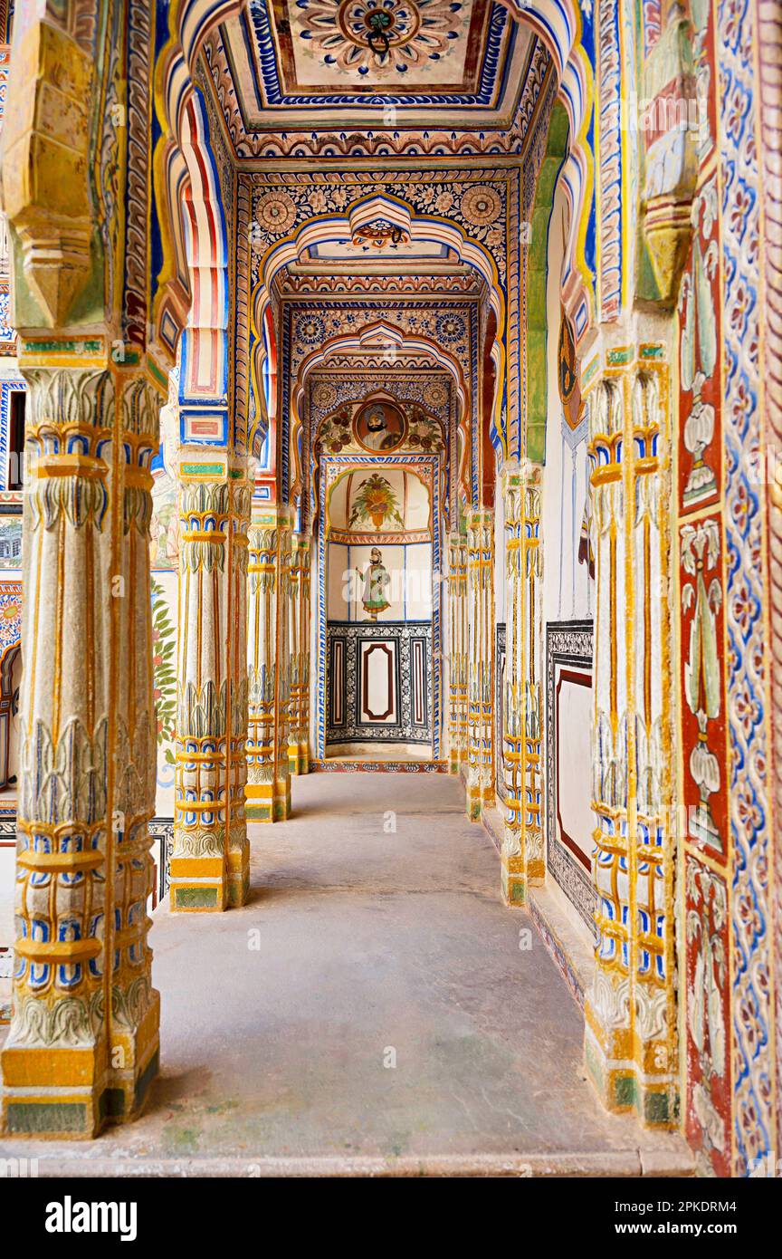 Dr. Ramnath Podar Haveli Museum, un museo del patrimonio culturale che ospita Rajasthani stile di vita, dipinti in miniatura, tessuti, gioielli, e altri Foto Stock