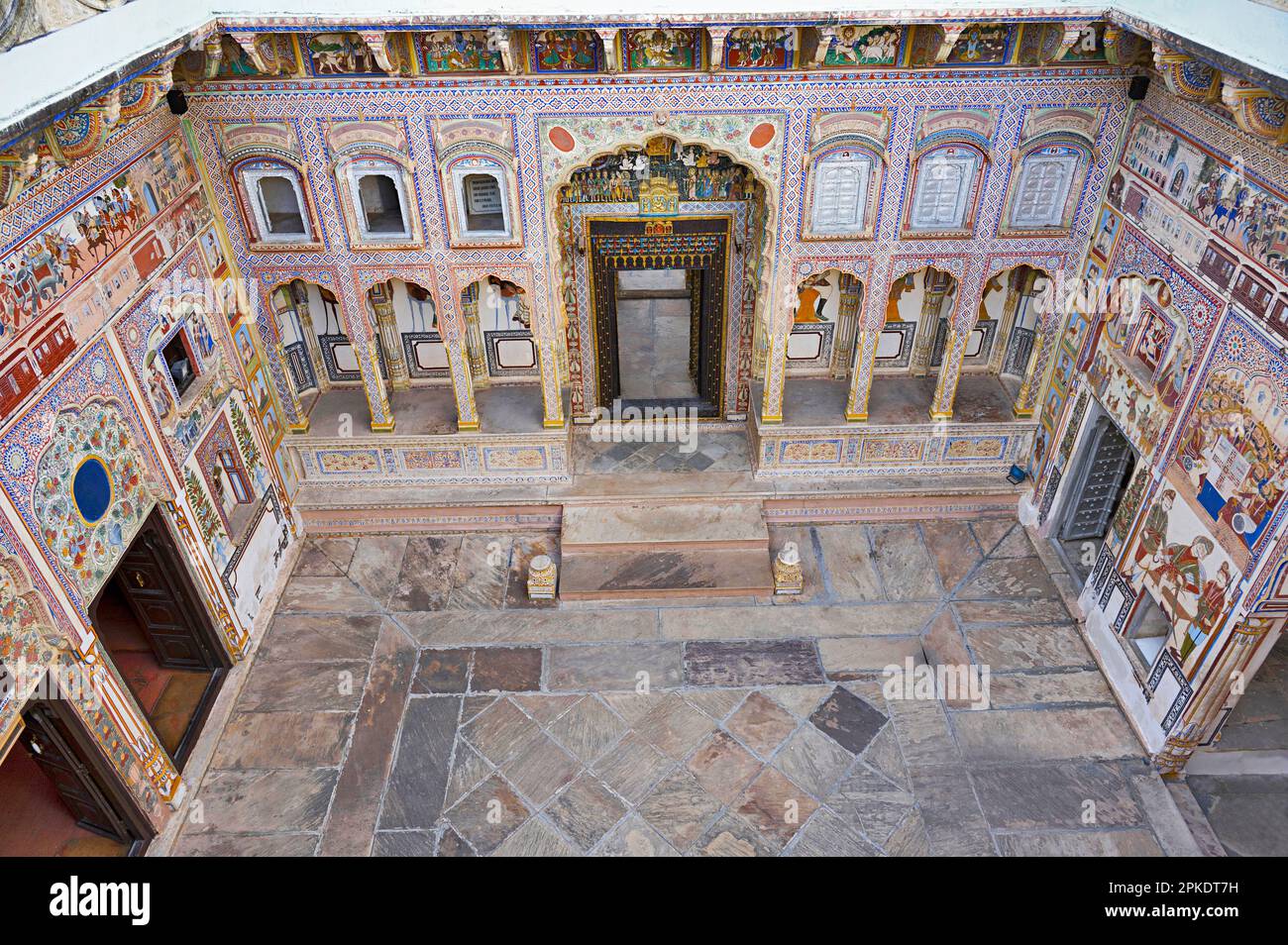 Dr. Ramnath Podar Haveli Museum, un museo del patrimonio culturale che ospita Rajasthani stile di vita, dipinti in miniatura, tessuti, gioielli, e altri Foto Stock