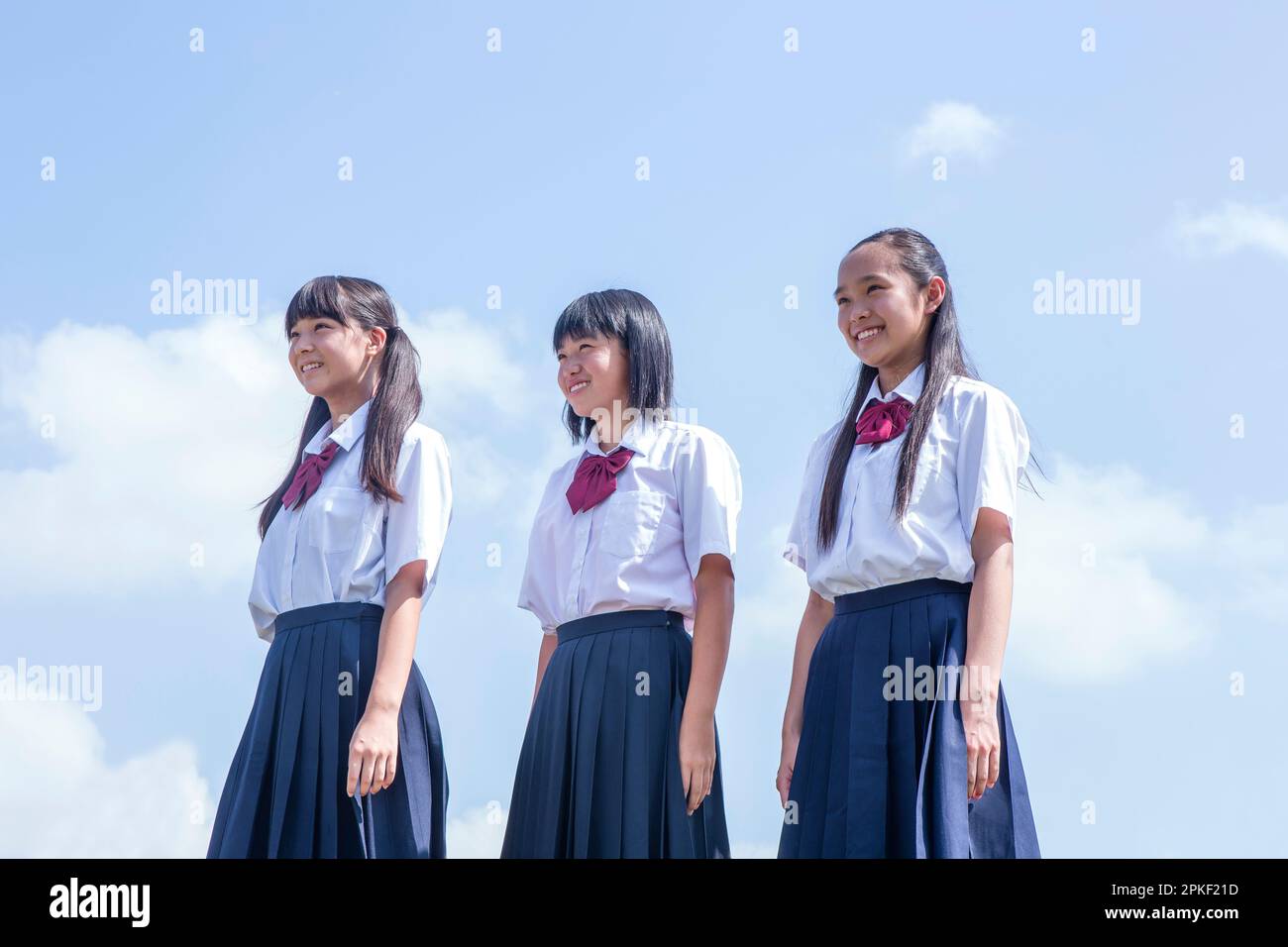 Studenti delle scuole superiori in piedi in banca Foto Stock