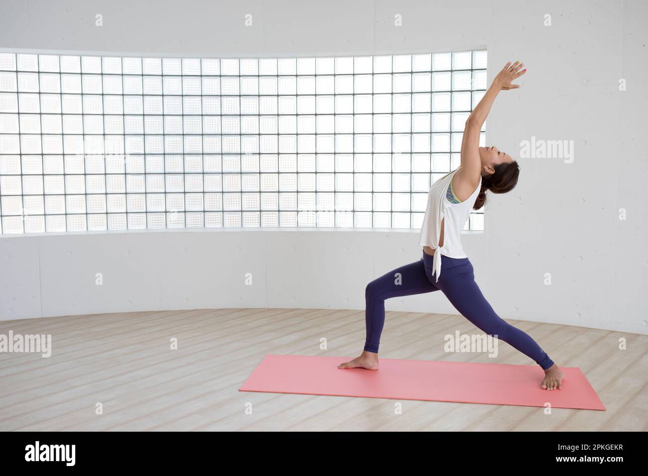 Donna esercizio Foto Stock