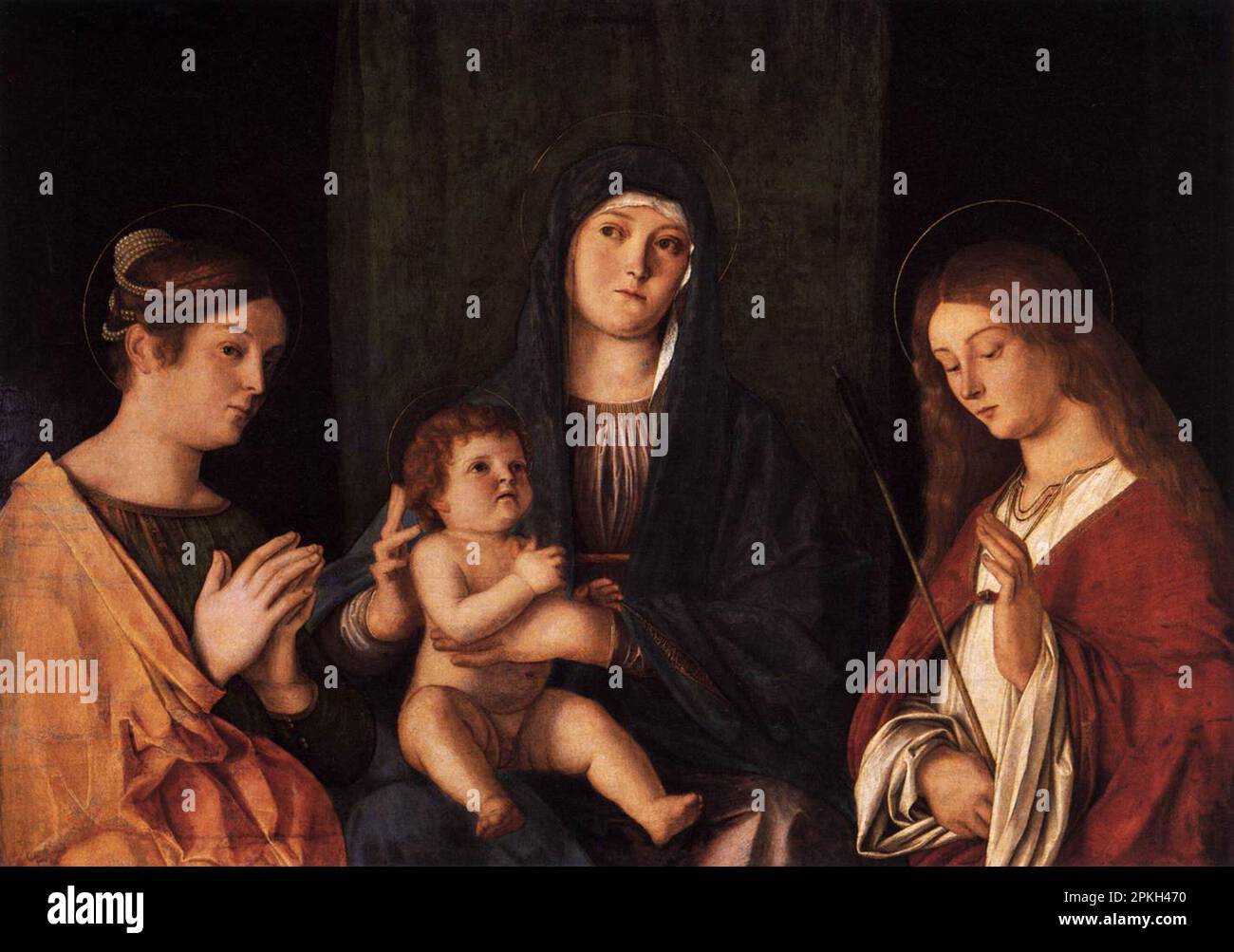 Conversazione sacra dipinta dall'artista rinascimentale italiano Giovanni Bellini, raffigurante la Vergine Maria con cui regge Cristo Maria Maddalena Foto Stock