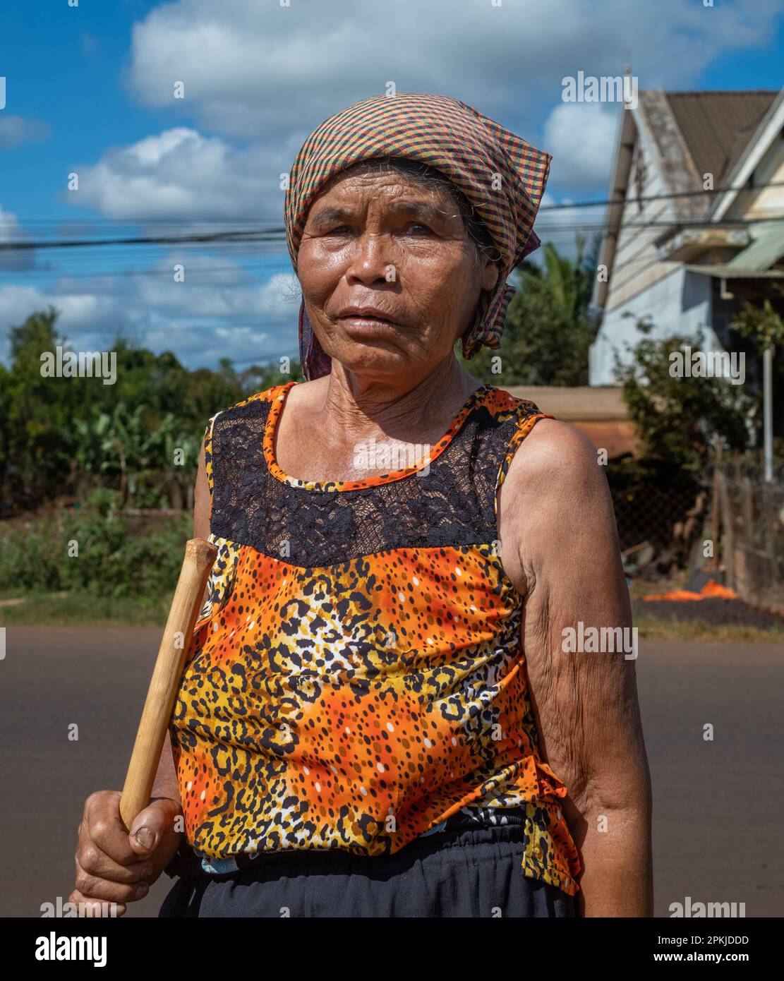 RO LAN Dit, una anziana minoranza etnica di Jerai nel villaggio di Ia Pia, distretto di Chu prong, provincia di Gia Lai, Vietnam. Foto Stock