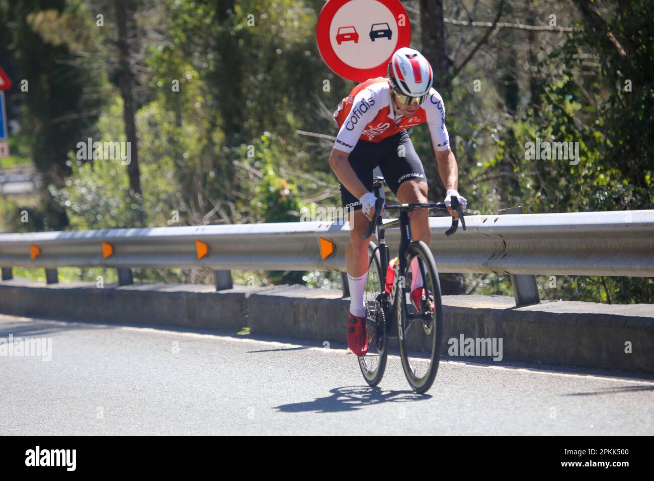 Amorebieta-Etxano, Euskadi, Spagna. 7th Apr, 2023. Balkon de Bizkaia, Spagna, 07th aprile 2023: Il pilota dei Cofidis, Jonathan lastra durante la 5th tappa del Paese Basco di Itzulia tra Ekin e Amorebieta-Etxano, il 07 aprile 2023, nel Balkon de Bizkaia, Spagna. (Credit Image: © Alberto Brevers/Pacific Press via ZUMA Press Wire) SOLO PER USO EDITORIALE! Non per USO commerciale! Credit: ZUMA Press, Inc./Alamy Live News Foto Stock