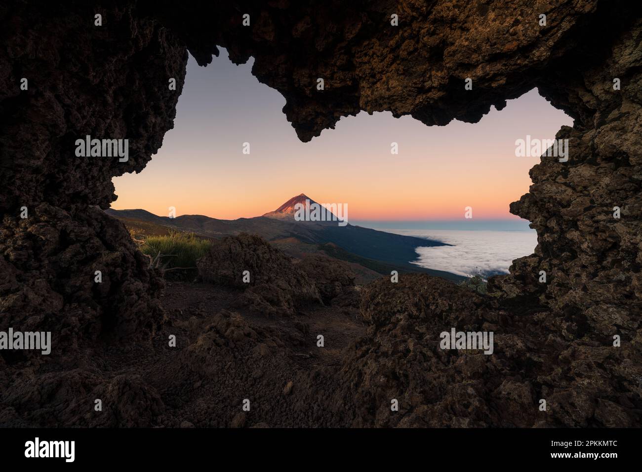 Monte Teide, il terzo vulcano attivo più grande del mondo e la montagna più alta della Spagna, Teide, Tenerife, Isole Canarie, Spagna, Atlantico Foto Stock