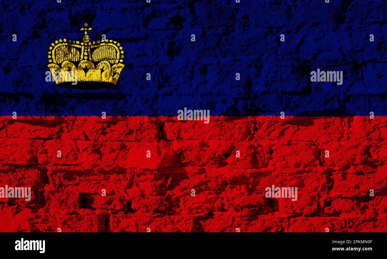 Bandiera del Liechtenstein su sfondo strutturato. Collage concettuale. Foto Stock