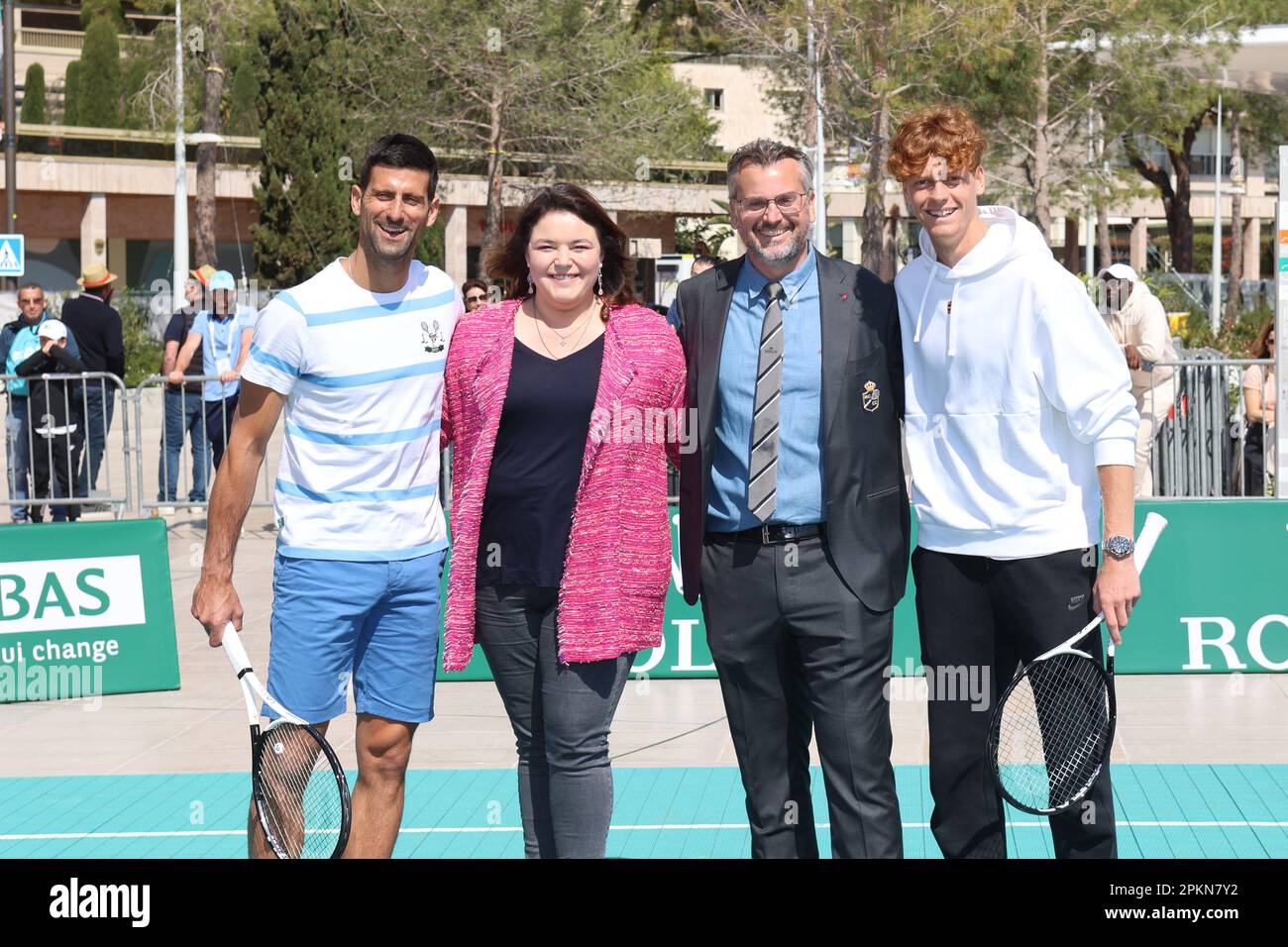 Monaco, Monaco. 08th Apr, 2023. MONACO, Monte Carlo - 08 APRILE: Novak Djokovic con Jannik Sinner, e il direttore del torneo David Massey, Melanie Antoinette de Massy alla manifestazione prima del Torneo al Grimaldi Forum di Monaco, sabato 08 2023 aprile a MONACO il 8. Aprile 2023, (Foto e copyright @ ATP images/Thierry CARPICO (CARPICO Thierry/ATP/SPP) Credit: SPP Sport Press Photo. /Alamy Live News Foto Stock