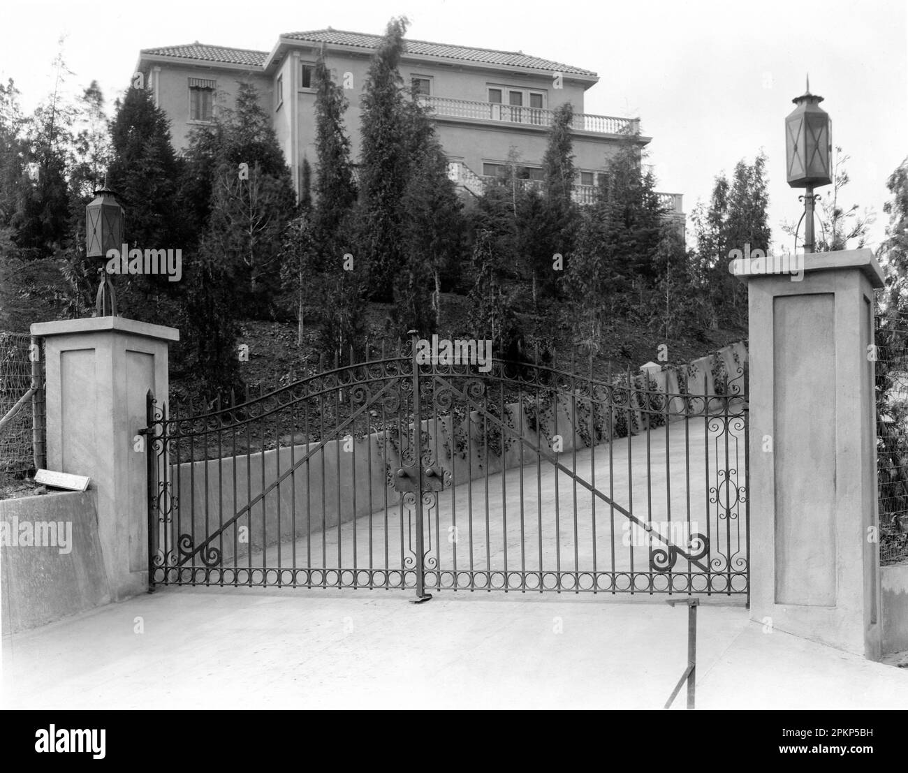 Sede di CHARLIE CHAPLIN al 1085 Summit Drive, Beverly Hills, Los Angeles California circa 1929 Foto Stock