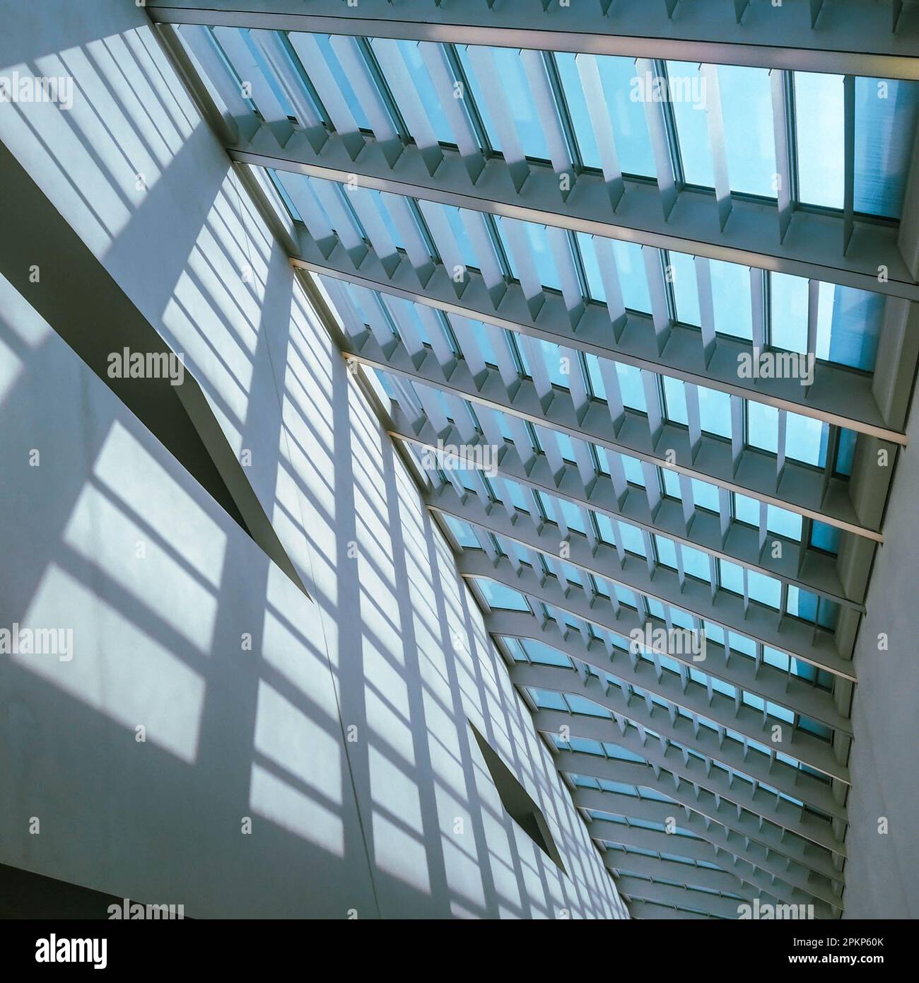 A Napoli, Italia, il 2022 luglio, Stazione di Afragola di Zaha Hadid Architects Foto Stock