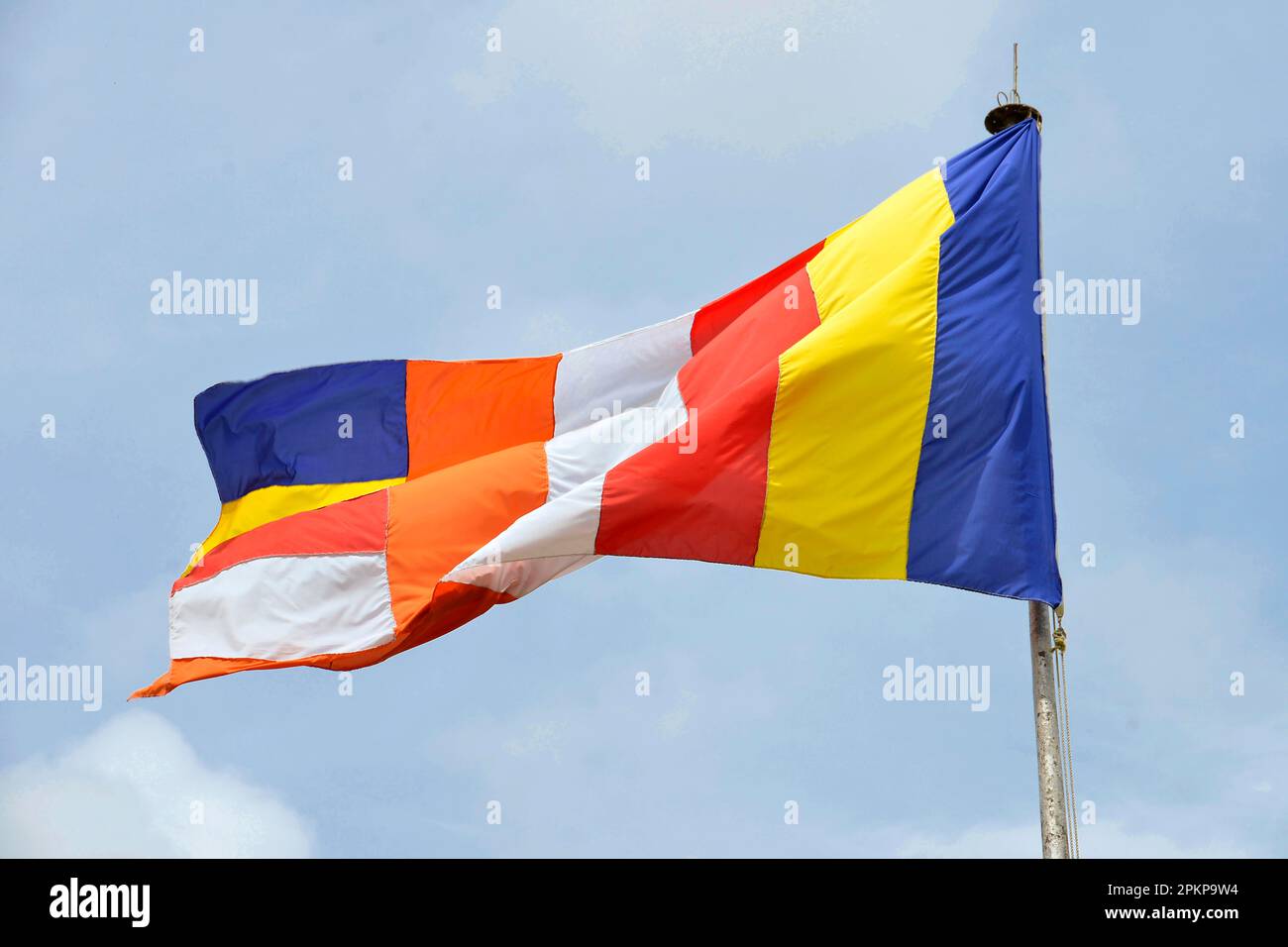 AZ FLAG Bandiera Buddhista 45x30 Cm - Bandierina Buddhismo - Tibet 30 X 45 Cm Cordicelle - Foto 2