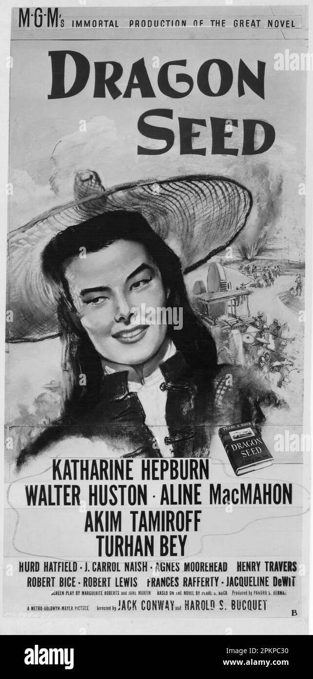 KATHARINE HEPBURN in DRAGON SEED 1944 registi JACK CONWAY e HAROLD BUCQUET romanzo Pearl S. Buck produttore Pandro S. Berman Metro Goldwyn Mayer (MGM) Foto Stock