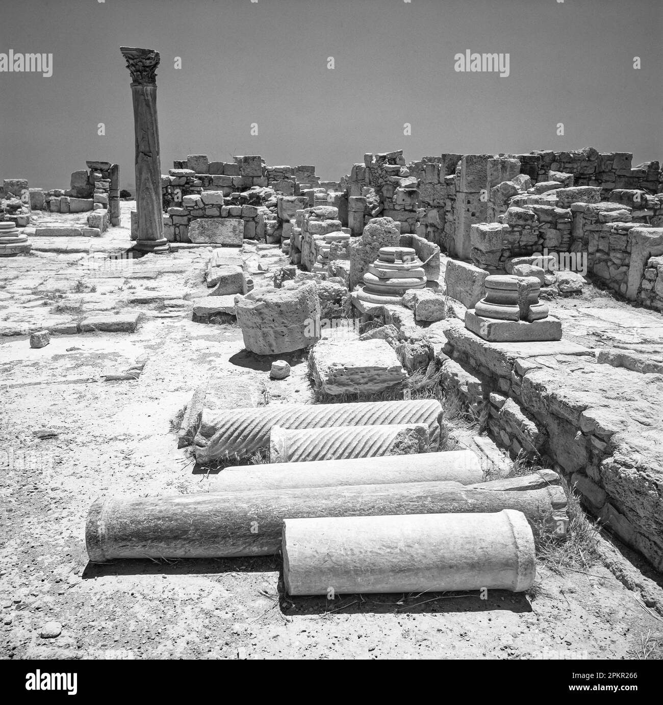 Le rovine del sito archeologico di Kourion presso l'antica città greca del 1000BC di Kourion. La città è stata in gran parte distrutta con una serie di grandi terremoti Foto Stock