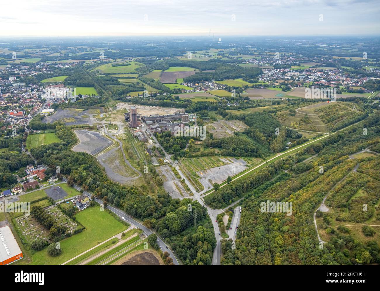 Vista aerea, ex collirio Ost Heinrich Robert con martello torre nel distretto di Herringen a Hamm, zona Ruhr, Renania settentrionale-Vestfalia, Germania, Bergwerk Foto Stock