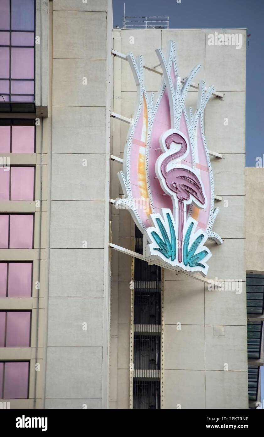 Il logo sul Flamingo Las Vegas Hotel and Casino sul Las Vegas Boulevard a Las Vegas, Nevada USA. Foto Stock
