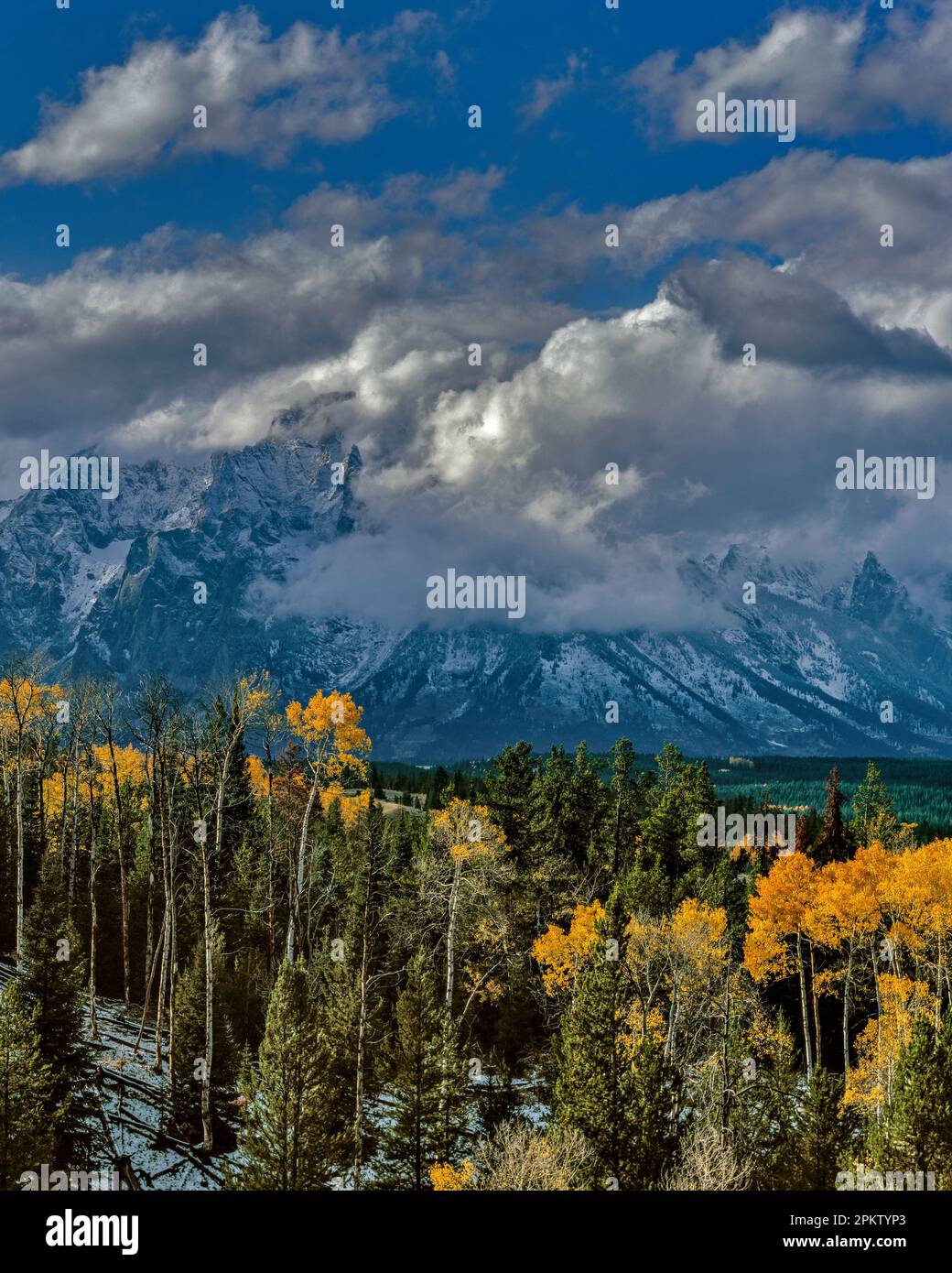 Cancellazione di tempesta, Teton Range, Grand Teton National Park, Wyoming Foto Stock