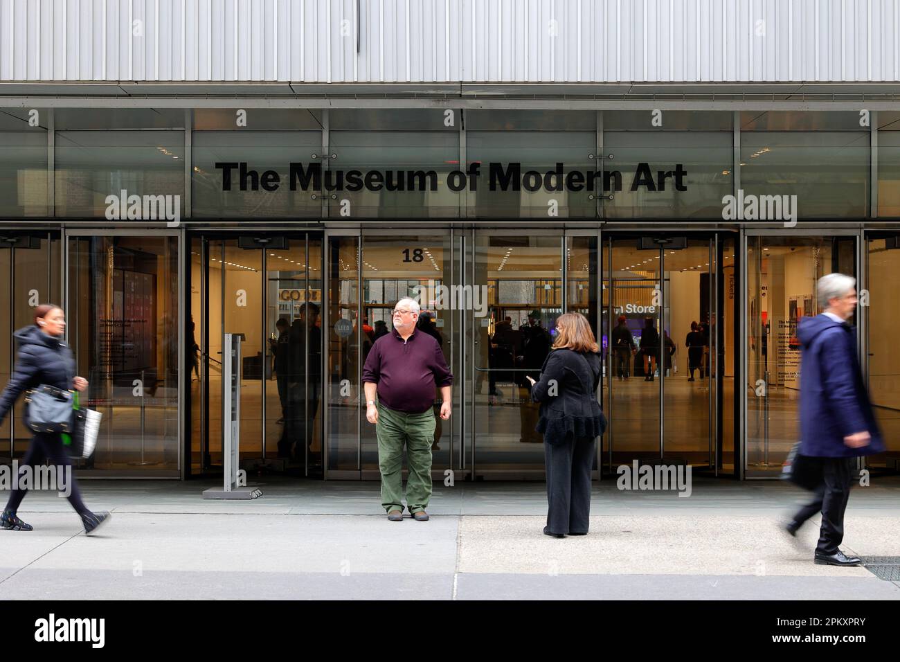 Museum of Modern Art, 11 W 53rd St, New York, NYC foto di un museo di arte moderna a Midtown Manhattan. Foto Stock