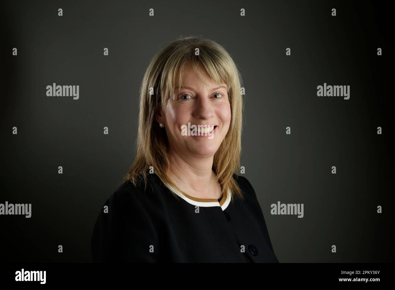 Ritratto di Shona Robinson, vice primo ministro e segretario finanziario del Parlamento scozzese Foto Stock