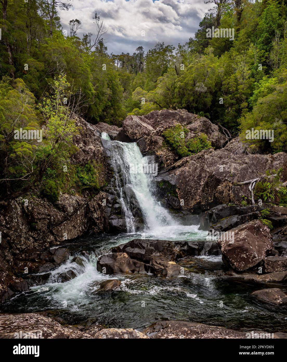 Cascate di Petrohue nel distretto lacustre. Foto Stock