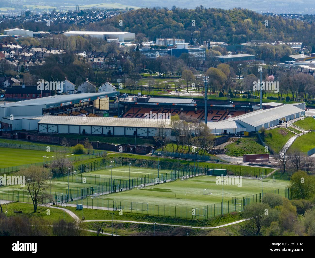 Fuori stagione stadio lavoro port vale drone aereo immagini e