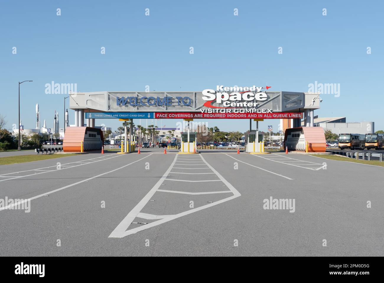L'ingresso al Kennedy Space Center Visitor Complex a Merritt Island, Florida, USA Foto Stock L'ingresso al Kennedy Space Center Visitor Complex a Merritt Island, Florida, USA Foto Stock