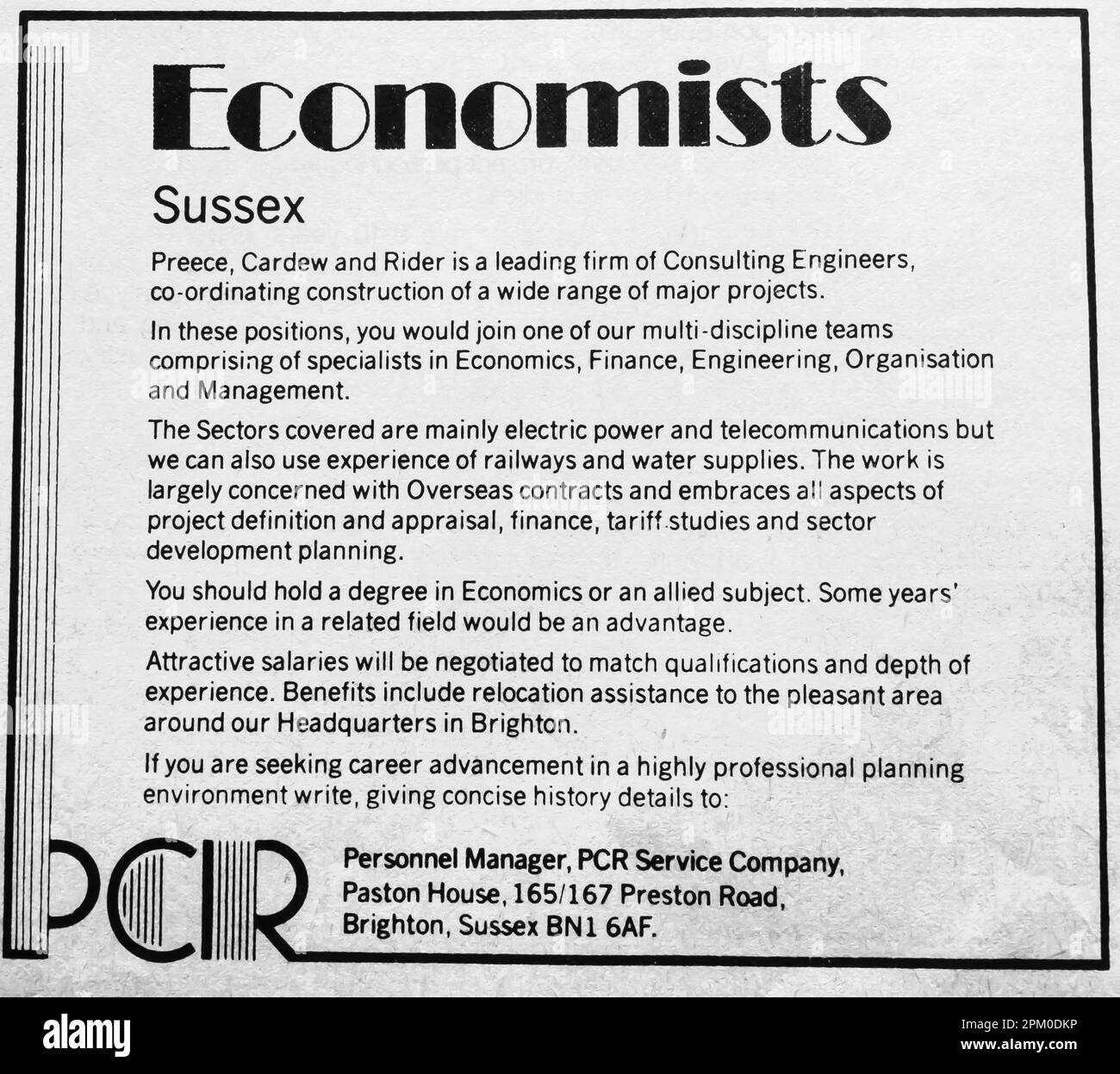 Annunci di reclutamento degli economisti. Società di servizi PCR in una rivista britannica 1975 Foto Stock