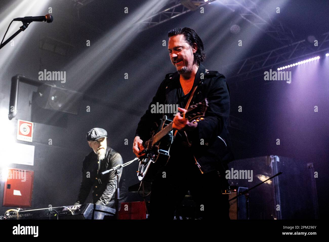 Milano 2 aprile 2023 Samantha Fish & Jesse Dayton live at magazzini generali Milano © Roberto Finizio / Alamy Foto Stock