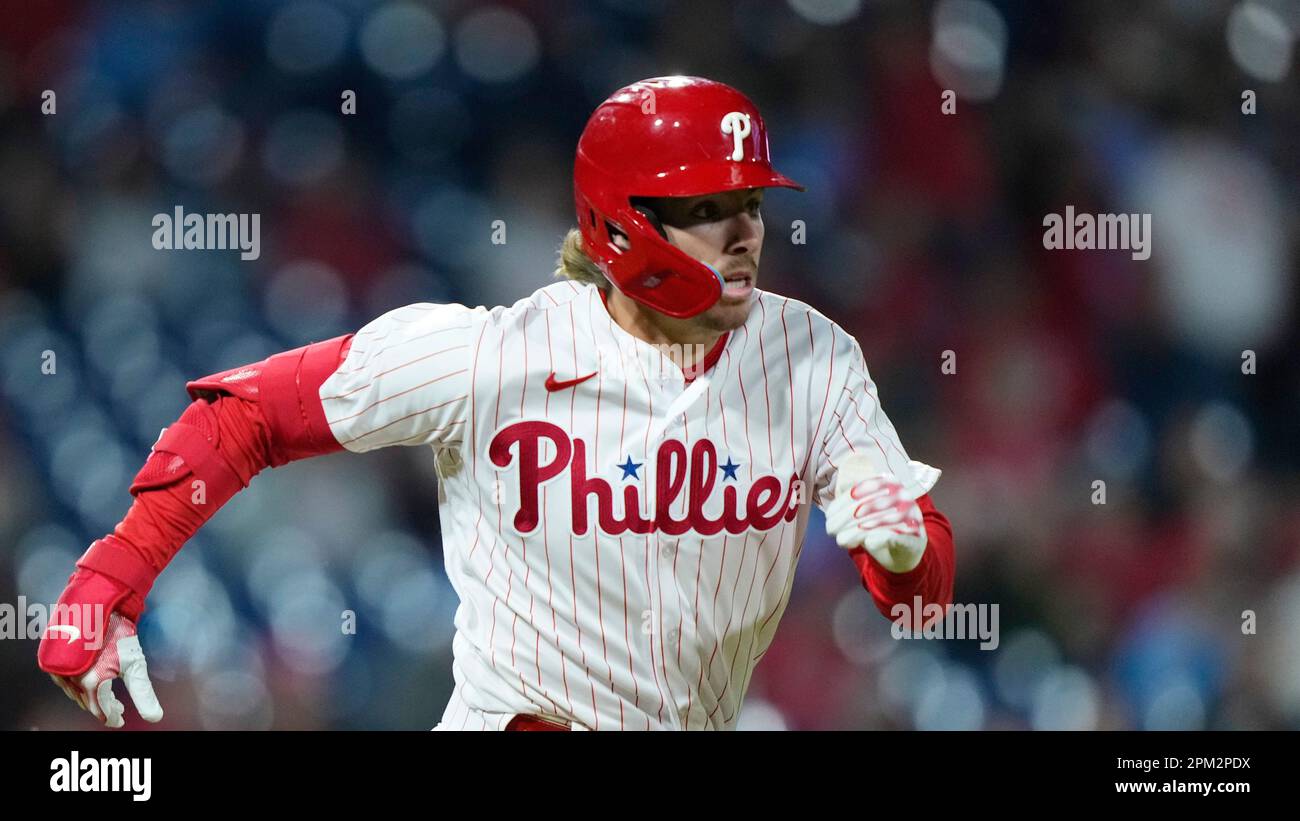 Philadelphia Phillies' Bryson Stott during the eighth inning of a baseball game, Monday, April 10, 2023, in Philadelphia. (AP Photo/Matt Rourke) Foto Stock