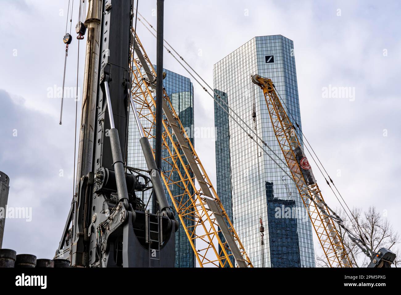 Il sito di costruzione della Central Business Tower a Neue Mainzer Straße a Francoforte sul meno, sarà alto 205 metri con 52 piani, edificio di uffici, Foto Stock