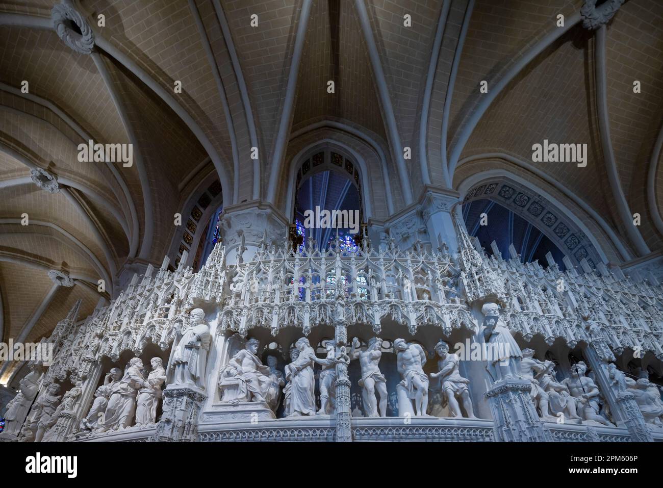 Cristo prima di Pontio Pilato e la Flagellazione di Cristo di Simon Mazière, 1713, il muro del coro, Cattedrale di Chartres, Francia Foto Stock