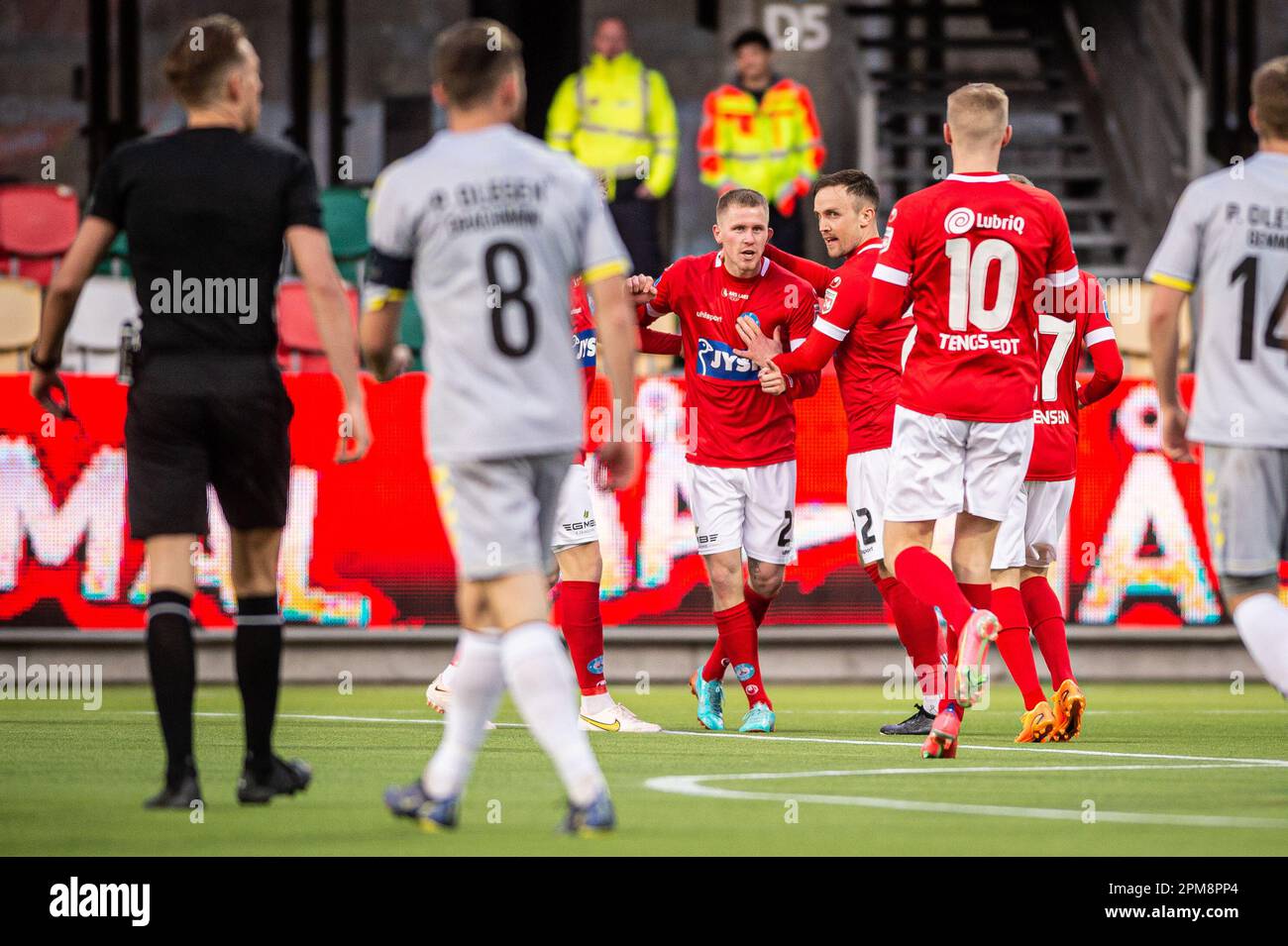 Silkeborg, Danimarca. 11th Apr, 2023. Tonni Adamsen (23) di Silkeborg SE visto durante il Superliga match 3F tra Silkeborg IF e AC Horsens al Jysk Park di Silkeborg. (Photo Credit: Gonzales Photo/Alamy Live News Foto Stock