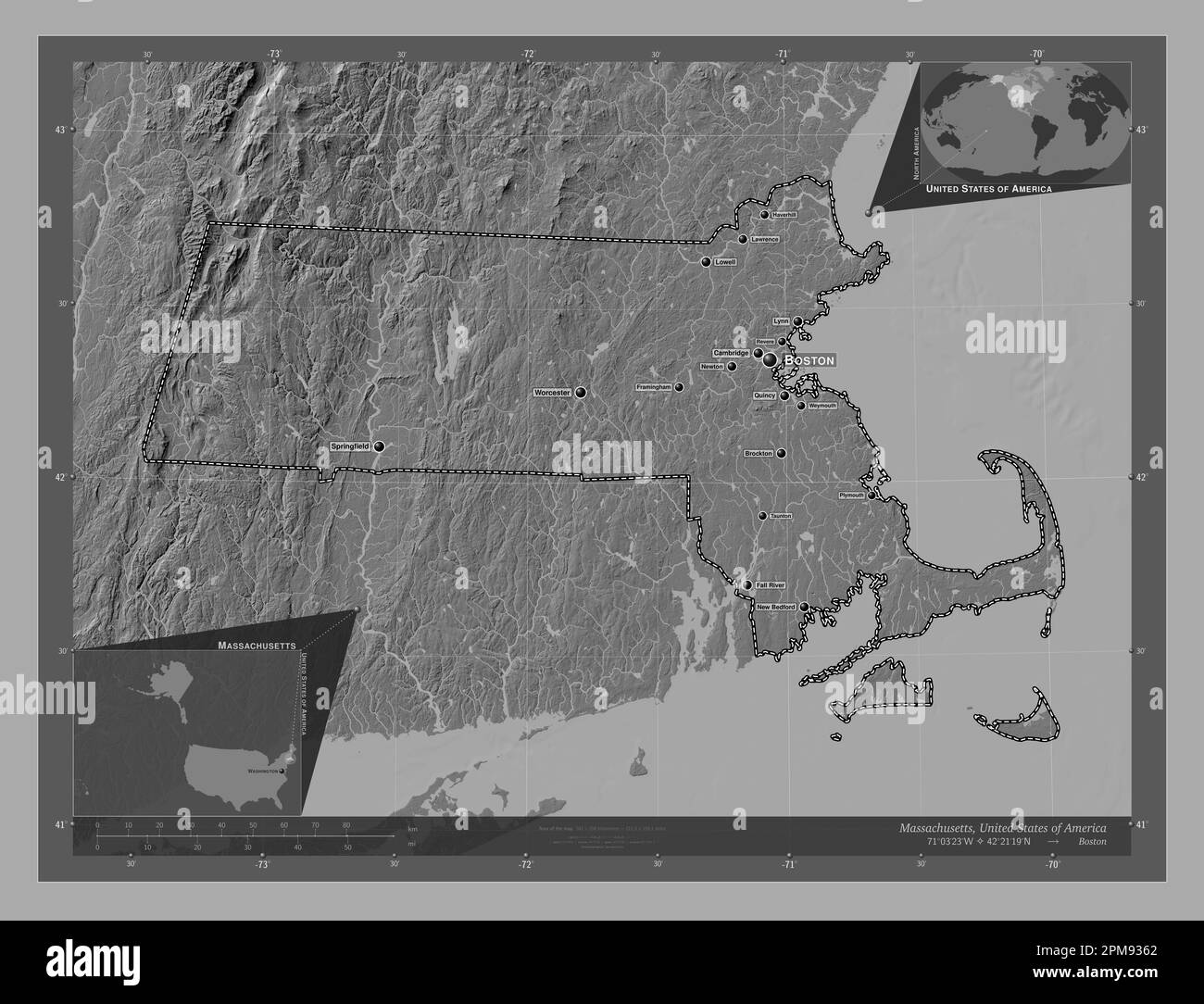 Massachusetts, stato degli Stati Uniti d'America. Mappa altimetrica bilivello con laghi e fiumi. Località e nomi delle principali città della regione. Mais Foto Stock
