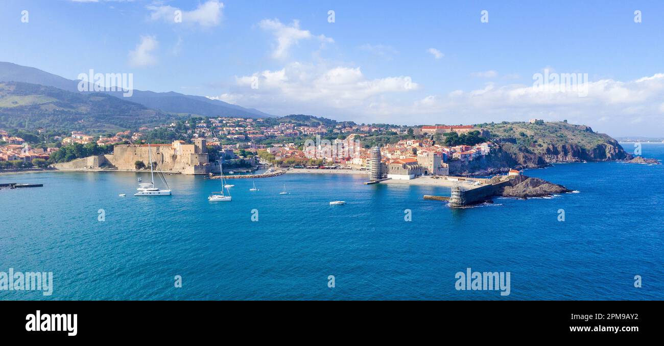 Il villaggio Collioure, Pirenei Orientali, Languedoc-Roussillon, Francia del Sud, Francia, Europa Foto Stock