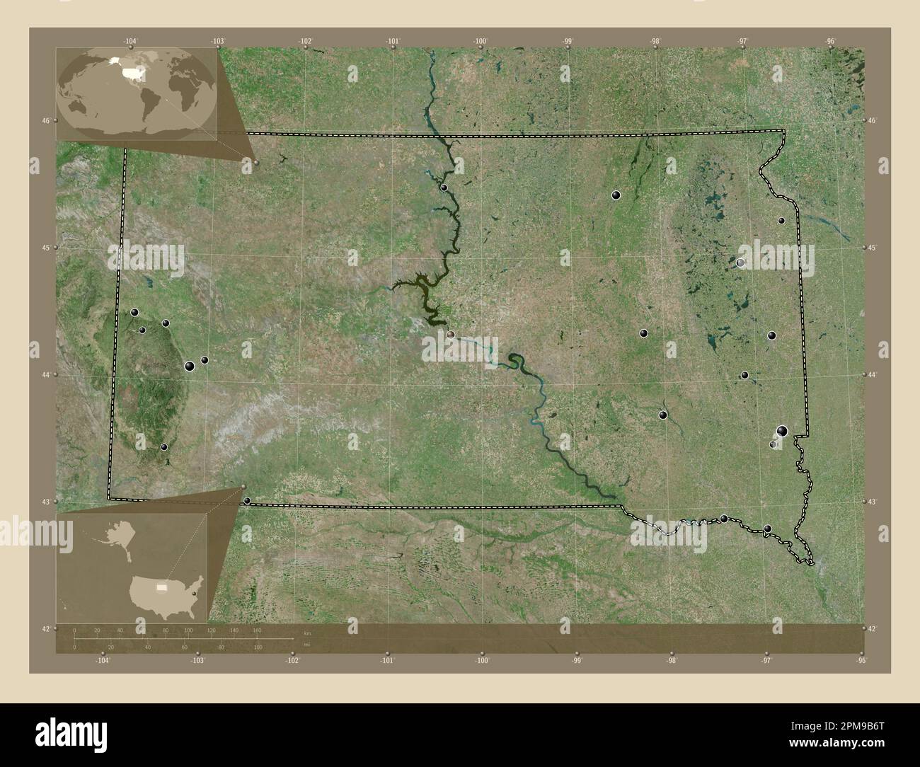 Dakota del Sud, stato degli Stati Uniti d'America. Mappa satellitare ad alta risoluzione. Posizioni delle principali città della regione. Mappa della posizione ausiliaria ad angolo Foto Stock
