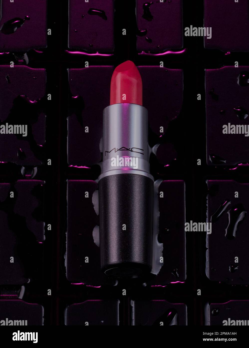 Immagine del prodotto Studio di MAC Lipstick di proprietà di Estee Lauder Companies. Mansfield, Nottingham, Regno Unito. Foto Stock