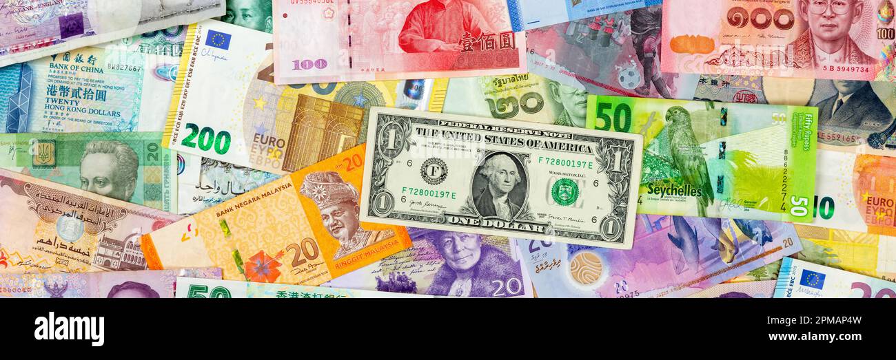 Banconote in euro Euro Dollaro sfondo valuta per viaggi panorama pagare finanze ricchi Foto Stock