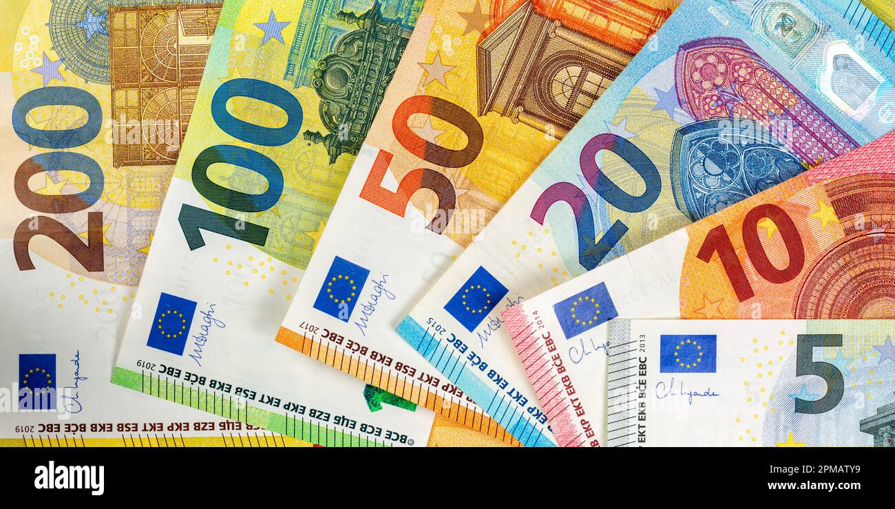 Banconote in euro conto risparmio denaro sfondo pagamento finanze pagamento banconote Bandiere ricco Foto Stock