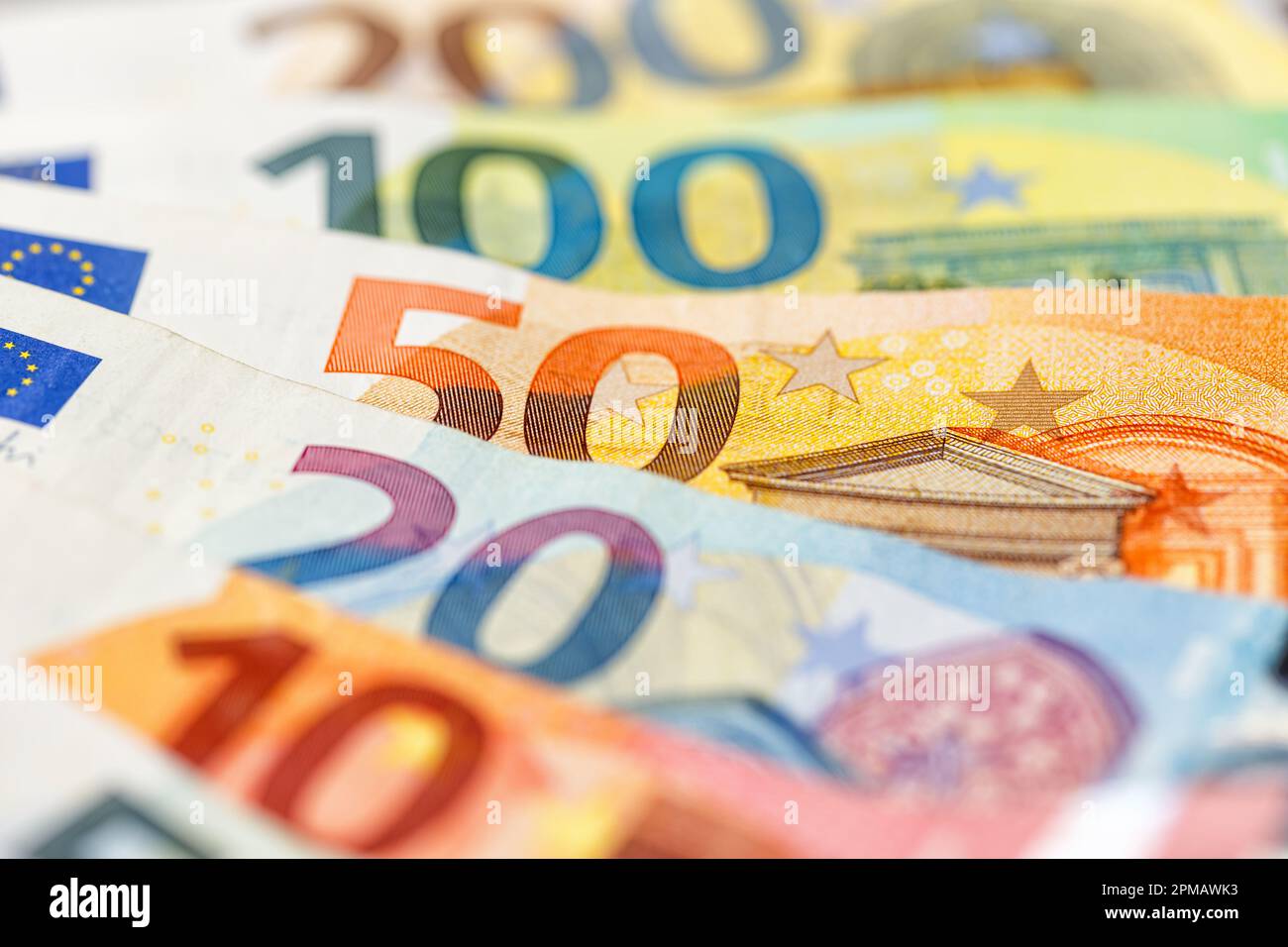 Banconote in euro conto risparmio denaro fondo paga pagamento finanze banconote in euro ricco Foto Stock