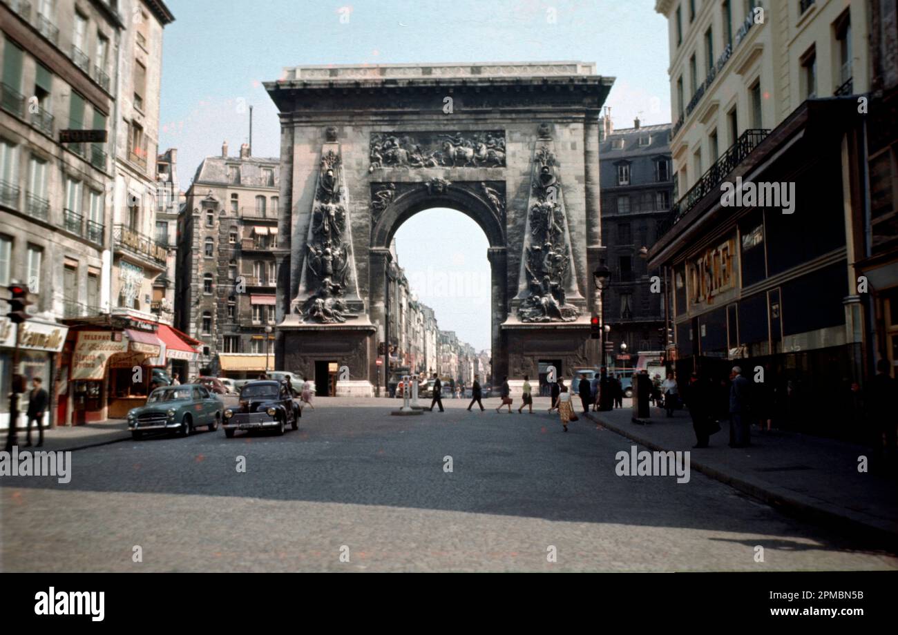 Parigi, Porte St Denis, historisches Foto // Parigi, Porte St Denis, Foto storica Foto Stock