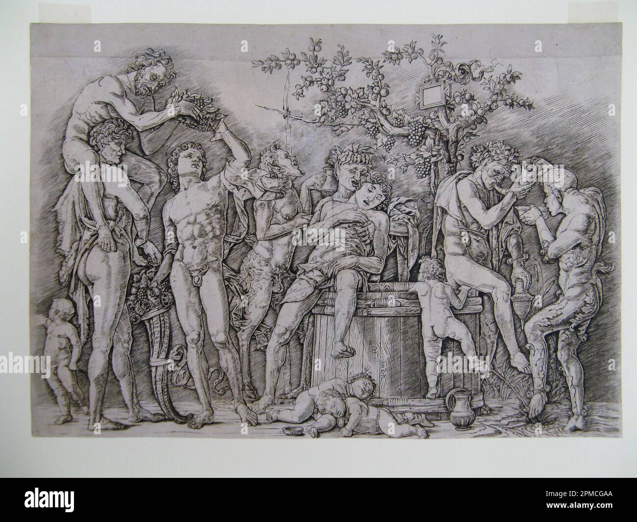 Print, Bacchanal; Print Maker: Andrea Mantegna (italiano, ca. 1431 - 1506); Italia; incisione, eventuale aggiunta di inchiostro marrone su carta deposta biancastra; totale: 30 x 44,2cm (11 13/16 x 17 3/8in.) Tappetino: 40,6 x 55,9 cm (16 x 22 poll.); Bequest di George Campbell Cooper; 1896-3-4 Foto Stock