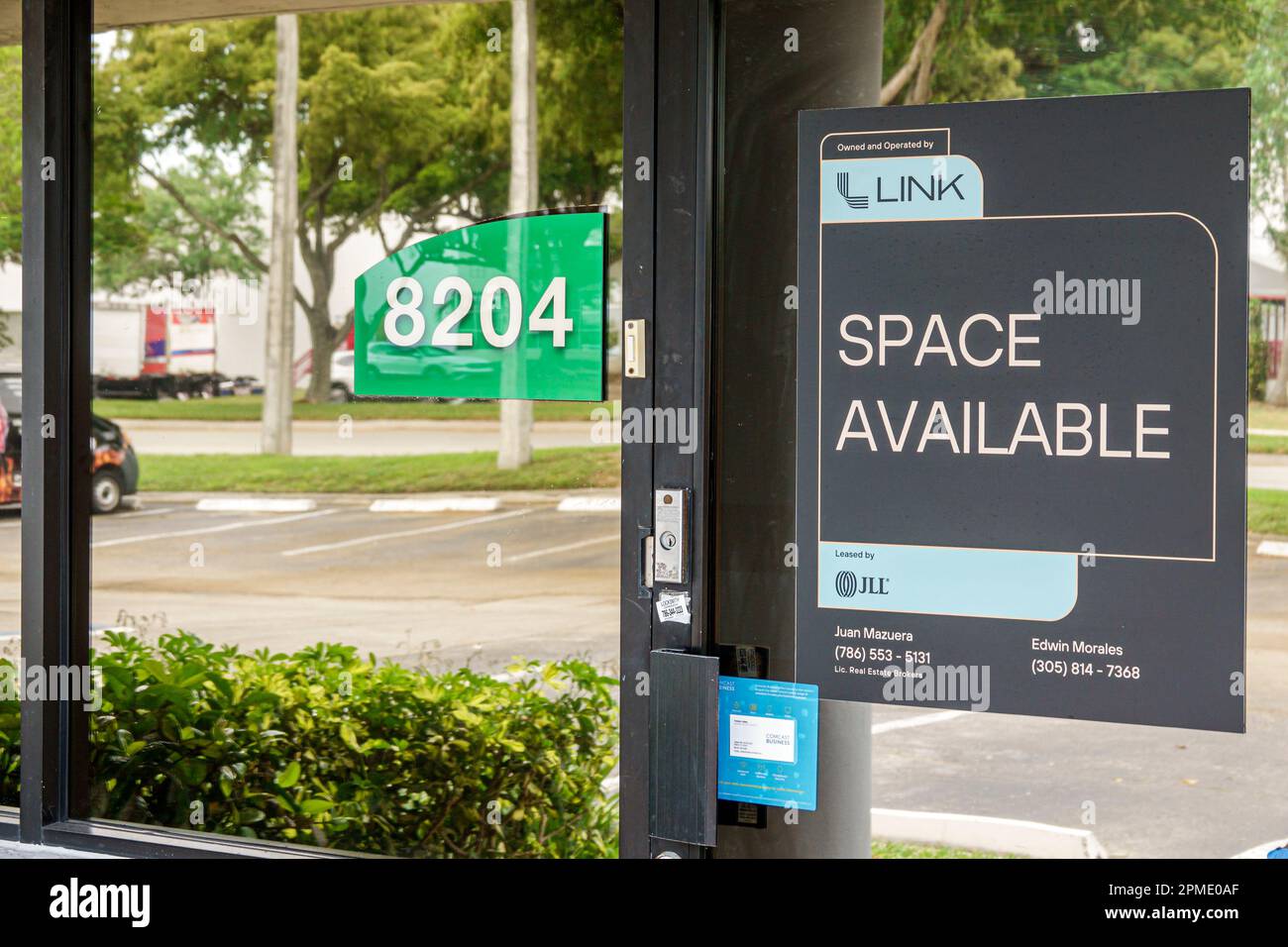 Miami Doral Florida, magazzino distretto spazio disponibile, immobiliare commerciale, leasing segno, affitto affitto, esterno, edifici, dal Foto Stock