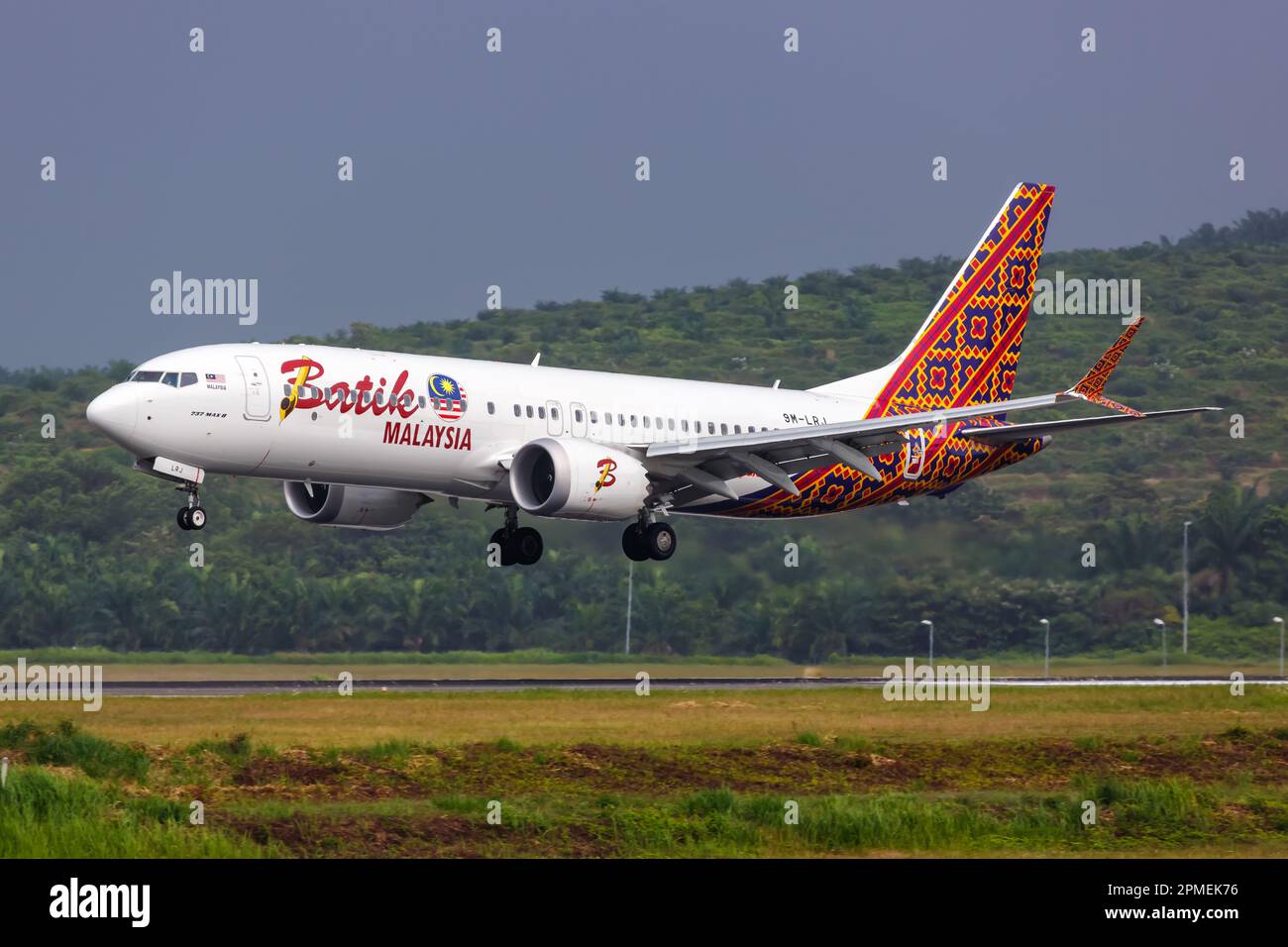 Kuala Lumpur, Malesia - 5 febbraio 2023: Batik Air Malaysia Boeing 737 MAX 8 aereo all'aeroporto di Kuala Lumpur (KUL) in Malesia. Foto Stock