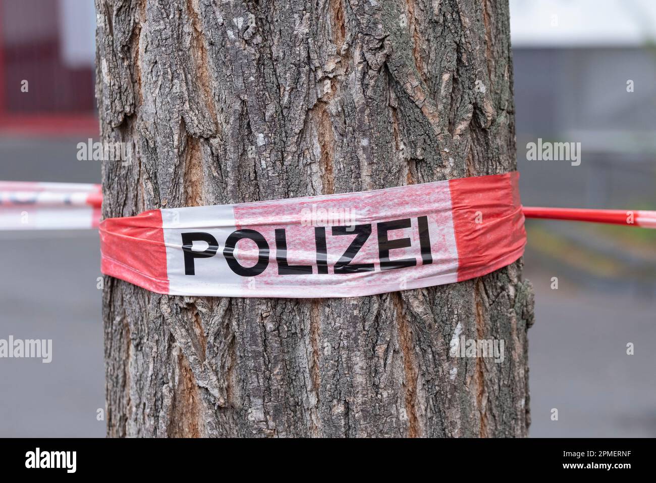 Cordone di polizia in una scena criminale Foto Stock