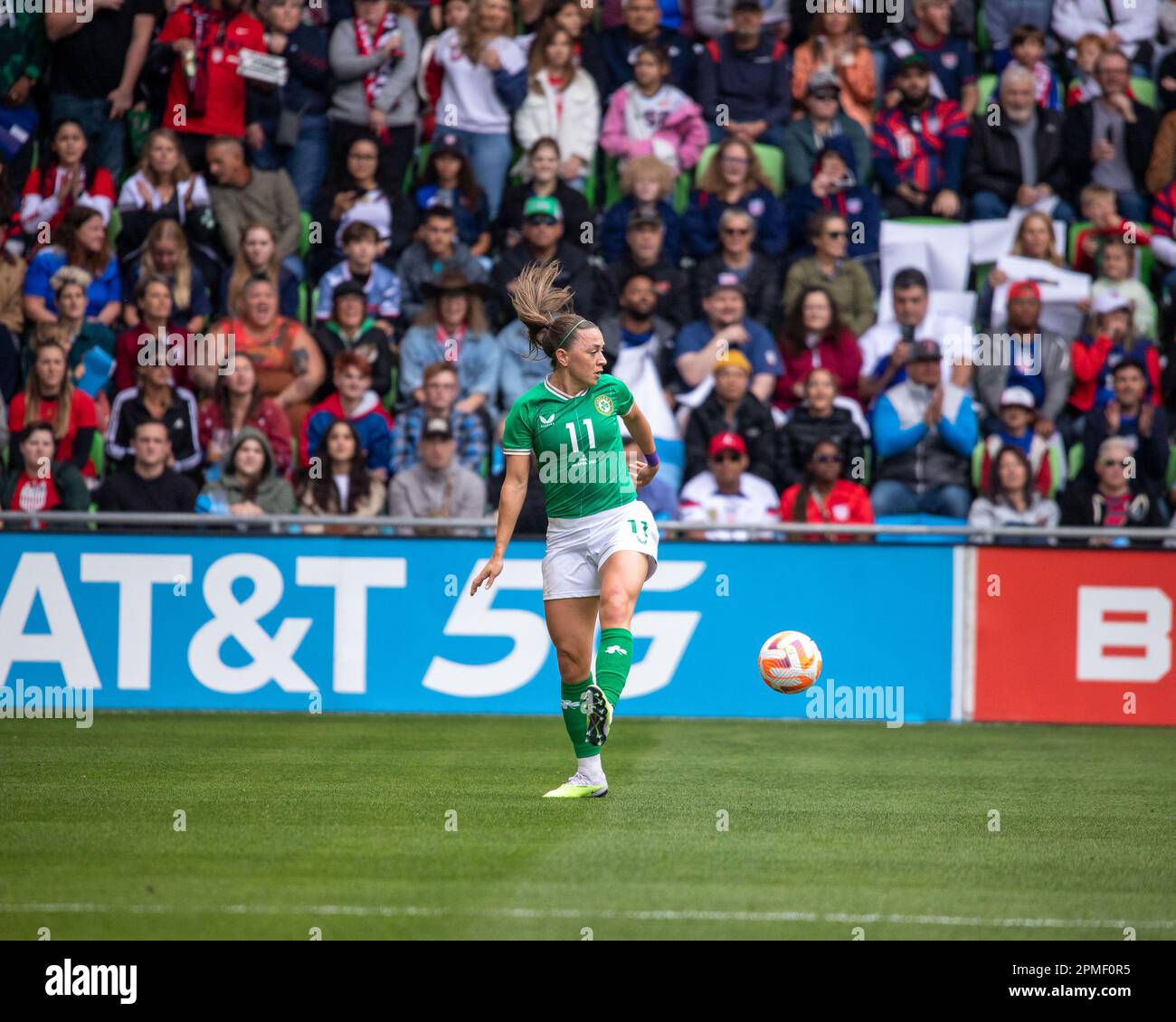 Austin, Stati Uniti. 08th Apr, 2023. Katie McCabe (11 IRE) in azione durante internazionale amichevole al Q2 Stadio di Austin, Texas, Stati Uniti (senza uso commerciale). (Elyanna Garcia/SPP) Credit: SPP Sport Press Photo. /Alamy Live News Foto Stock