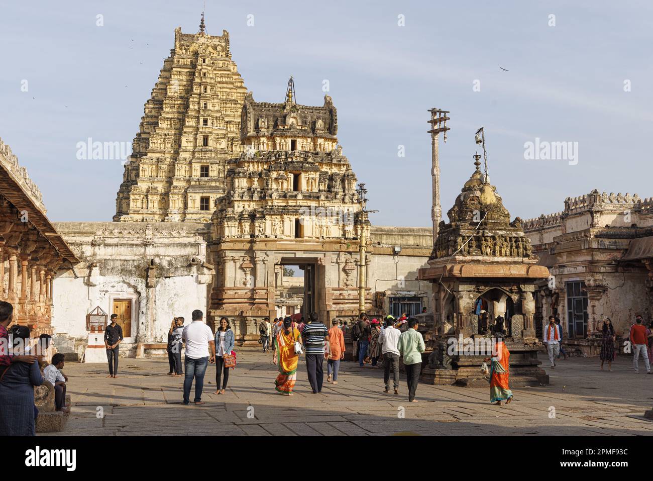 India, Karnataka, Hampi, patrimonio mondiale dell'UNESCO, tempio di Sree Virupaksha Foto Stock